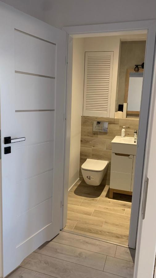 Beautiful Room - Newly Renovated, Aquapark Center Of 브로츠와프 외부 사진